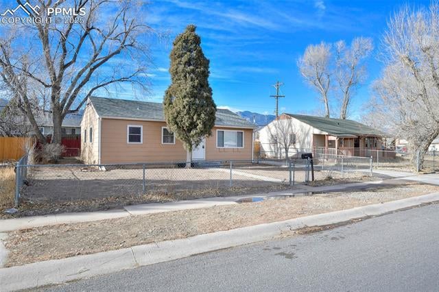 2127 S Corona Avenue, Colorado Springs
