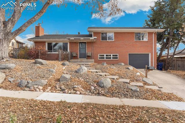 Homes for Sale in Colorado Springs, CO