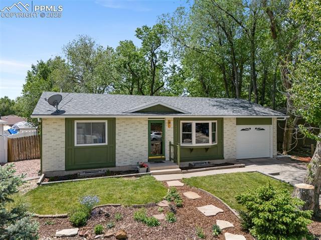 4534 Bella Drive, Colorado Springs