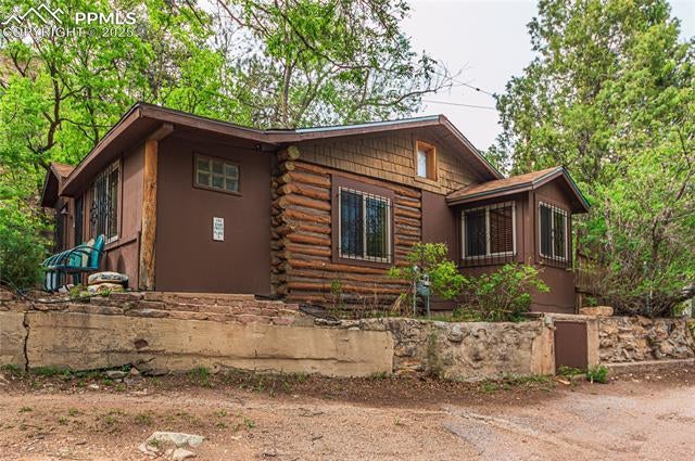 480 Bear Creek Place, Colorado Springs