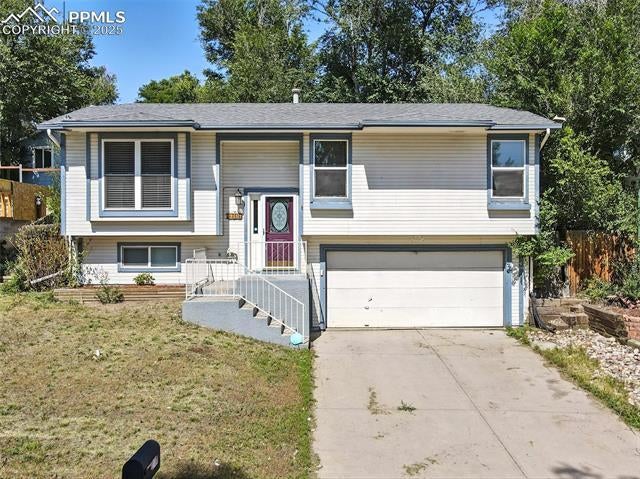 2706 N Chestnut Street, Colorado Springs