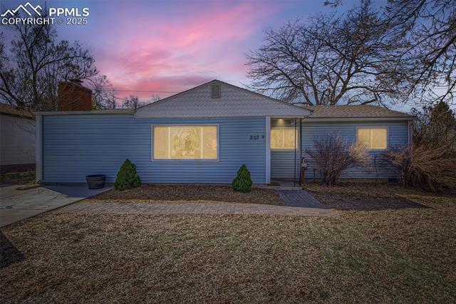 307 Redwood Drive, Colorado Springs