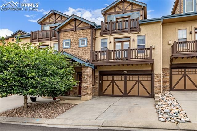 Homes for Sale in Colorado Springs, CO