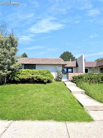 5720 Trout Creek Pass Drive, Colorado Springs