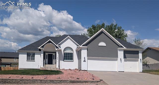 Homes for Sale in Colorado Springs, CO