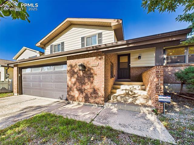 5040 Escapardo Way, Colorado Springs