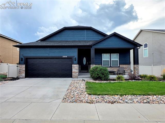 Residential for Sale by 10898 Hidden Prairie Parkway in the Fountain, located in the neighborhood of Ventana