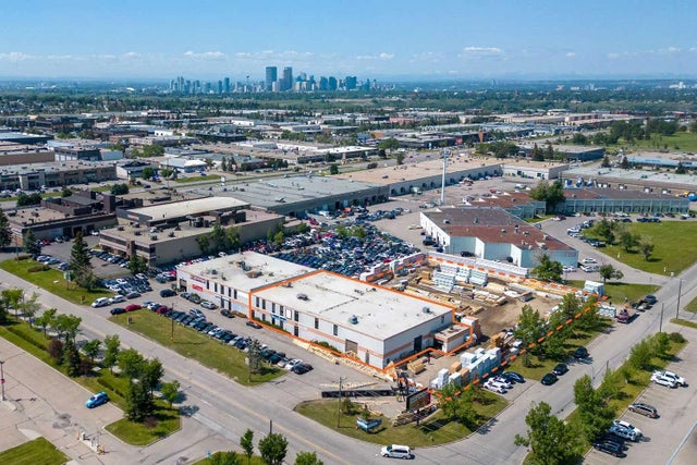 Unit 111, 3501 23 Street Ne, Calgary