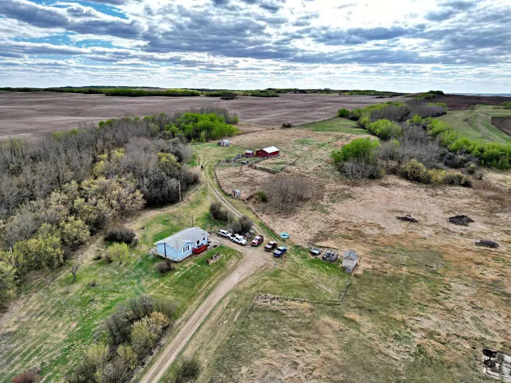 503050 Rr 50  , Rural Vermilion River, County of
