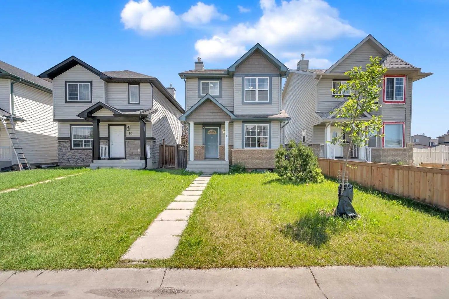 6 Saddlemont Way Northeast, Calgary – Residential Detached Listing Photo 2