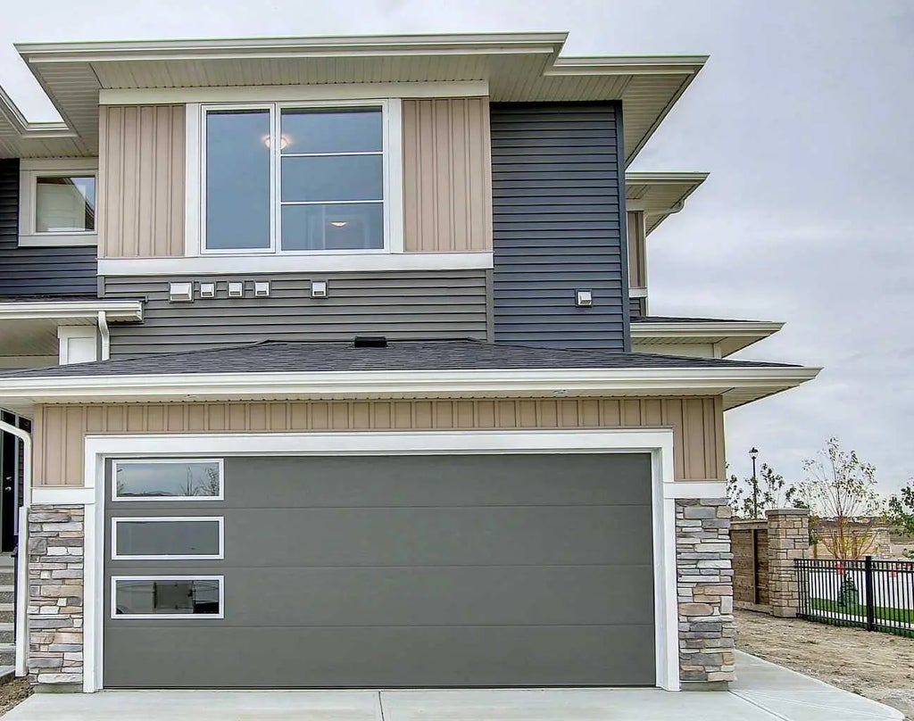 47 Agate Road , Cochrane