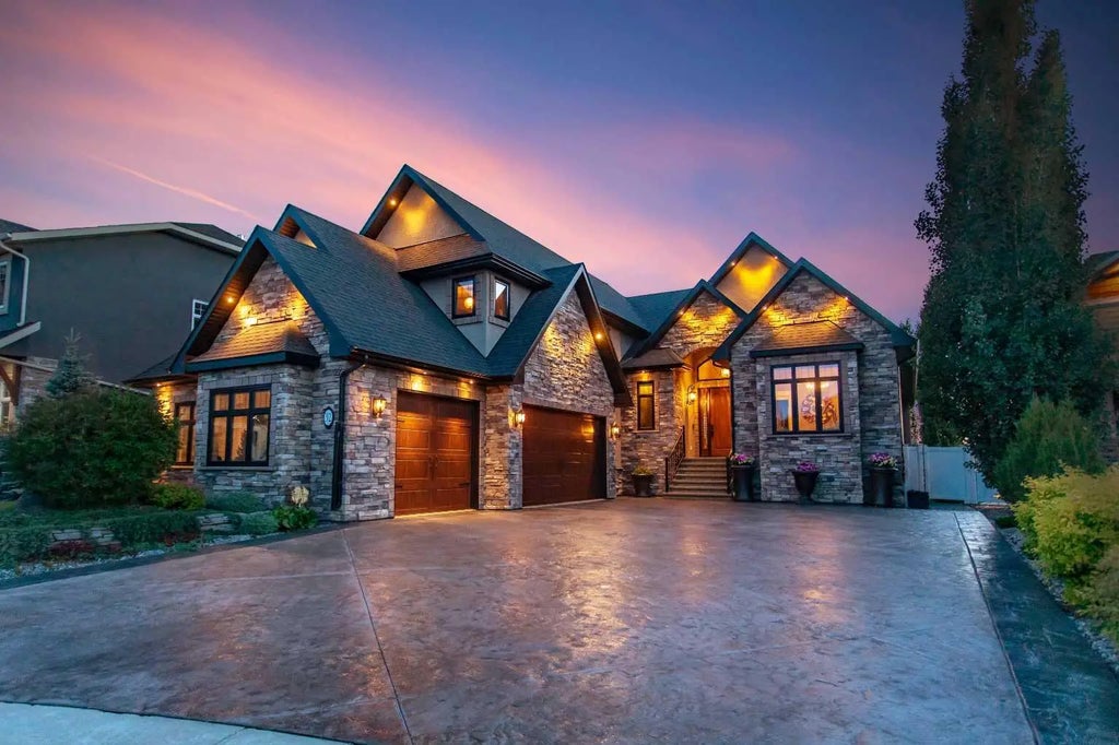 32 Sagewood Close , Red Deer