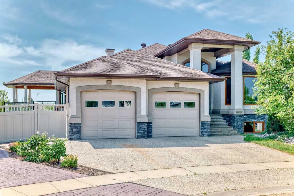 6403 32 Avenue , Camrose