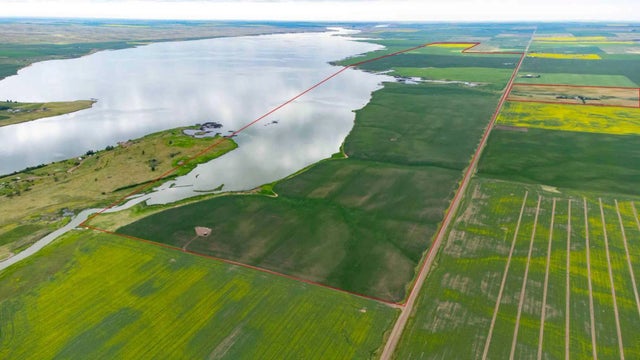 26-18-22-w4 Hwy 842  , Milo