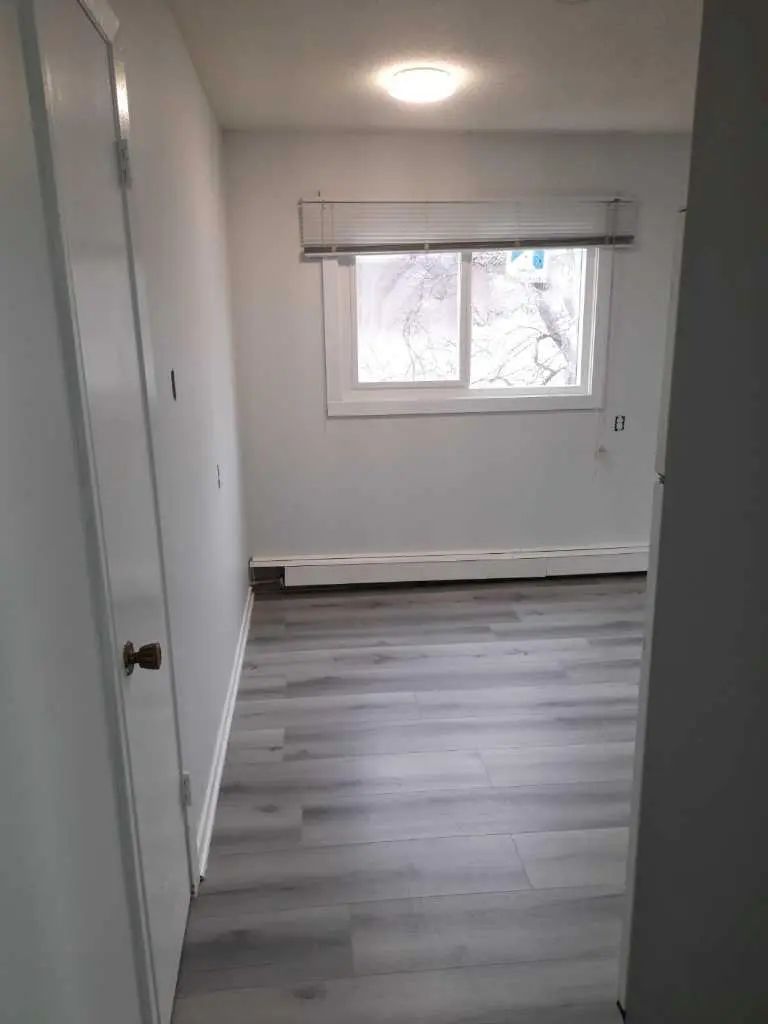 723 5 Street Northeast, Calgary – Commercial Multi Family Listing Photo 11