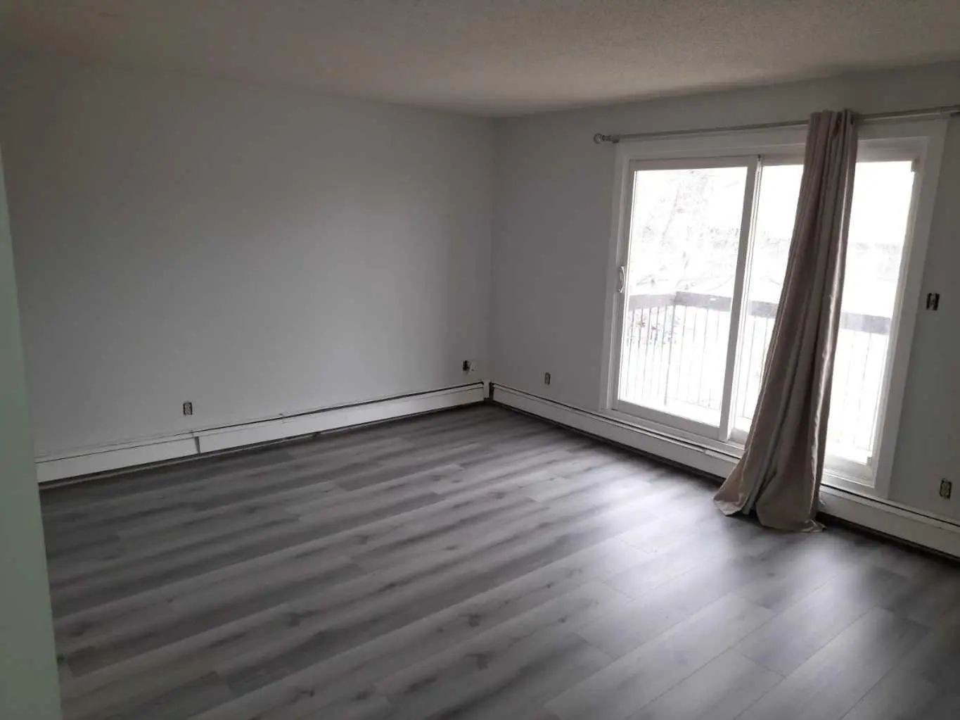 723 5 Street Northeast, Calgary – Commercial Multi Family Listing Photo 7
