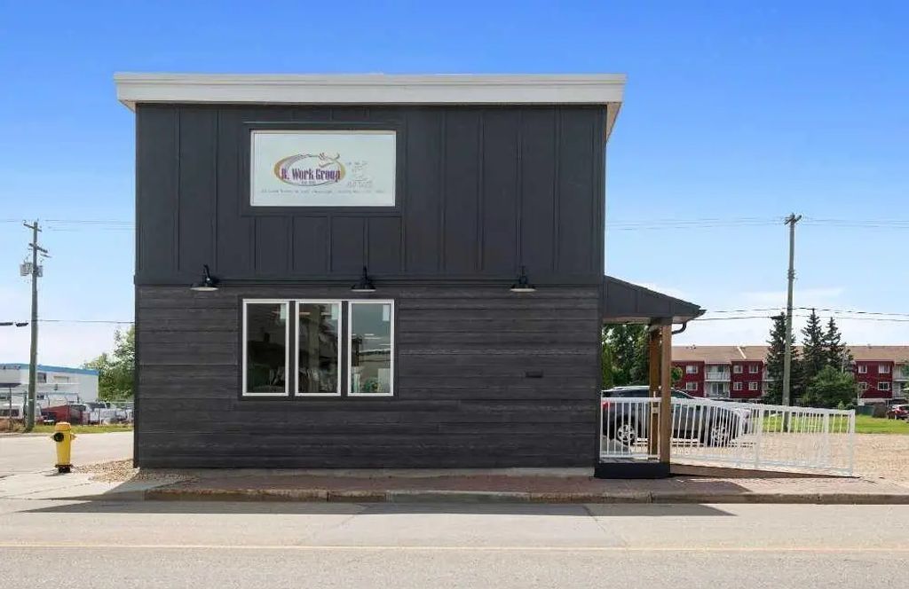 9801 97 Avenue , Grande Prairie