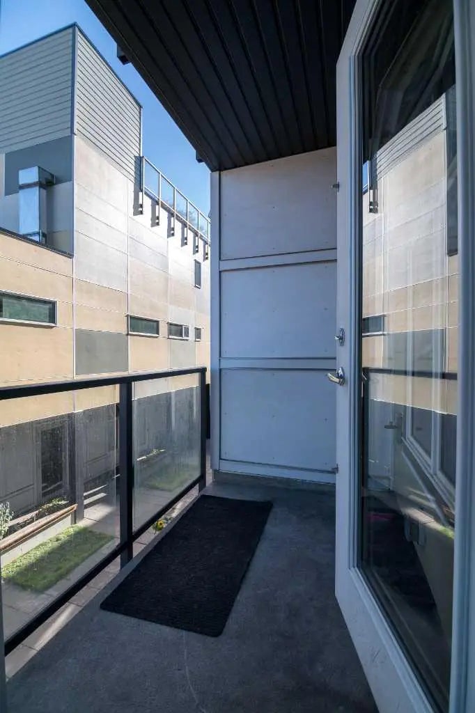 515 4 Avenue Northeast, Calgary – Commercial Multi Family Listing Photo 21