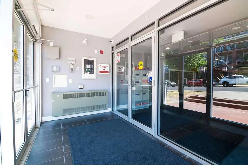 515 4 Avenue Northeast, Calgary – Commercial Multi Family Listing Photo 34