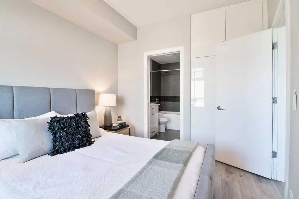 515 4 Avenue Northeast, Calgary – Commercial Multi Family Listing Photo 6