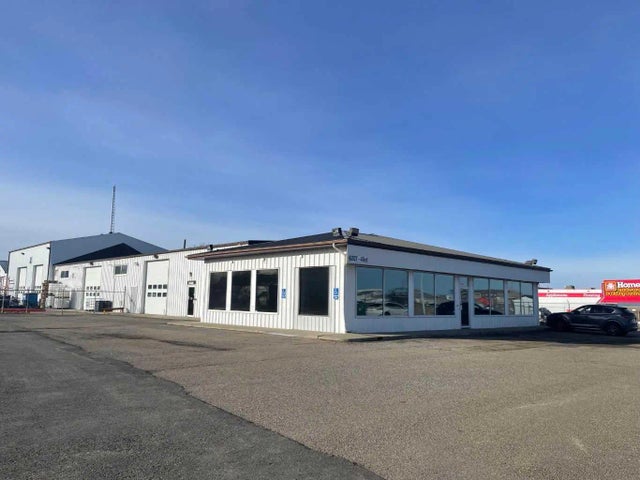 Bay 1 And Bay 2, 6207 46 Street , Olds