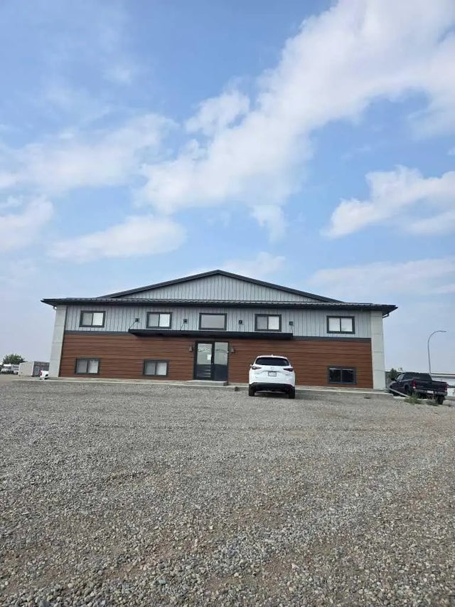 3719 2 Avenue N, Lethbridge