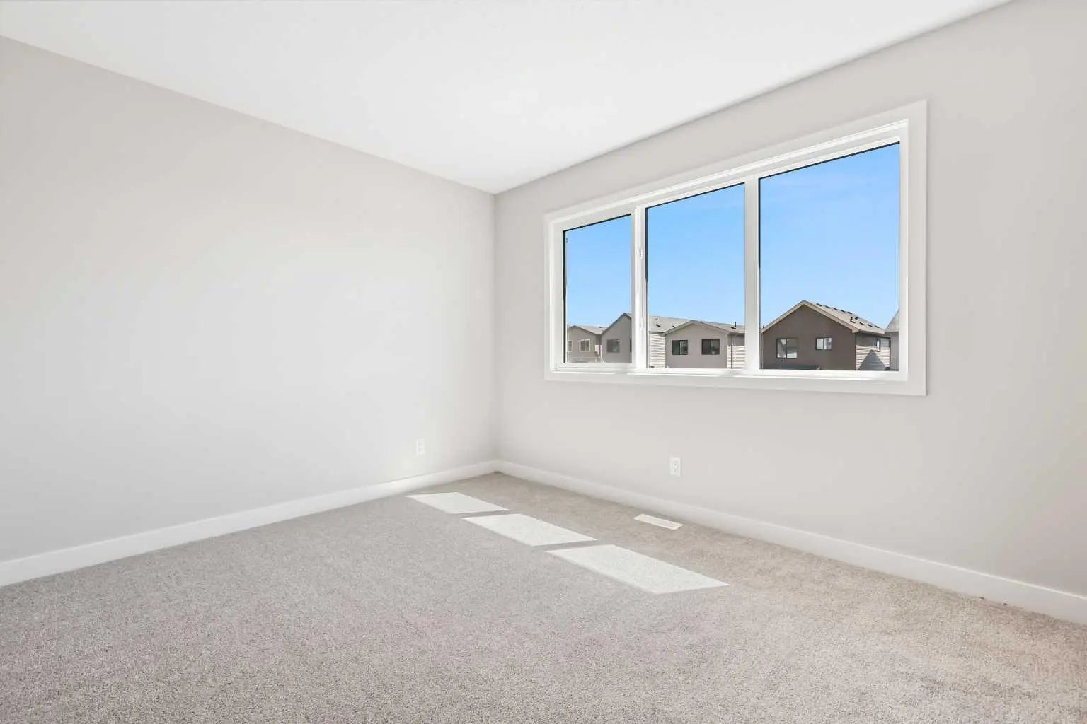 7023 Rangeview Avenue Southeast, Calgary – Residential Semi Detached (Half Duplex) Listing Photo 8