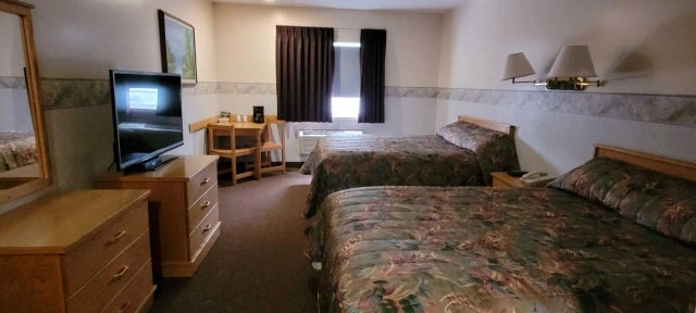 806 Laut Avenue , Crossfield