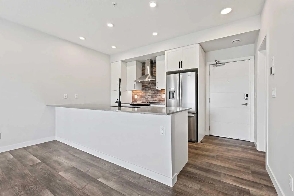 216, 255 Les Jardins Park Se, Calgary