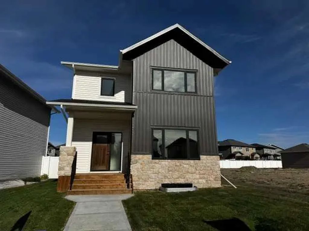 36 Memorial Parkway , Rural Red Deer County