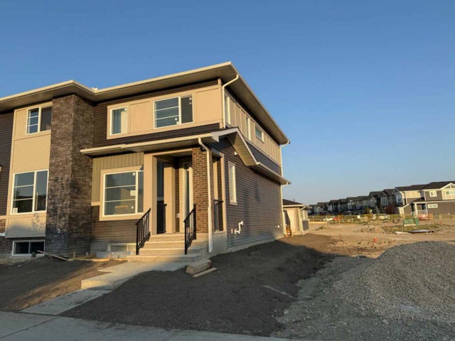 302 Sundown Road , Cochrane