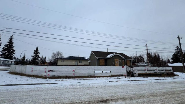 4106 10 Avenue Se, Calgary