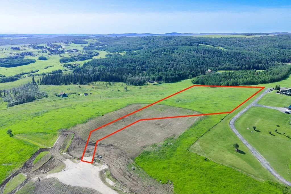 Lot 10  Nw; 20; 22; 2; 5  , Rural Foothills County