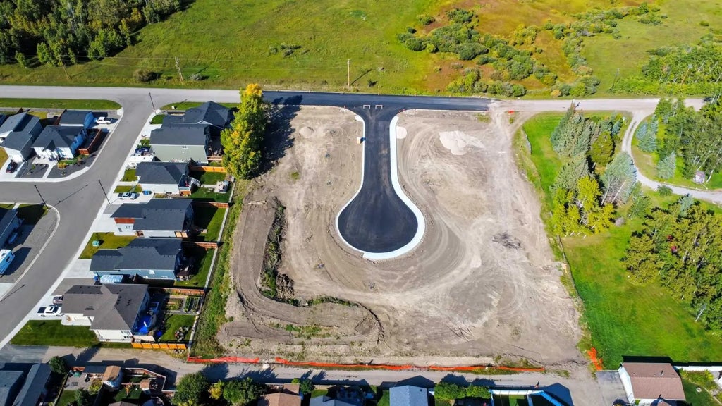 13 Dunham Court Nw, Diamond Valley