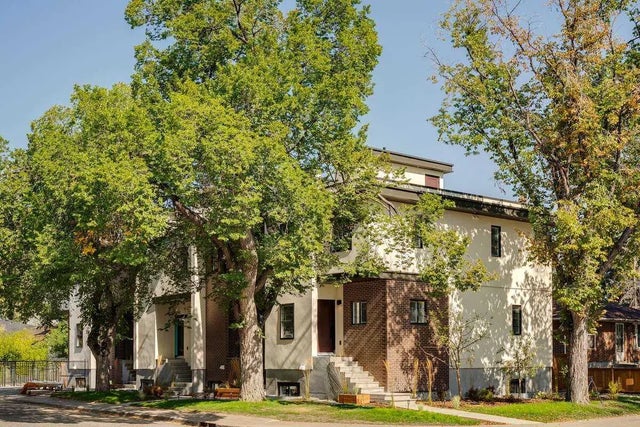 6240 18a Street Se, Calgary