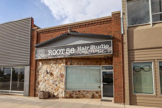 5010 50 Street , Stettler