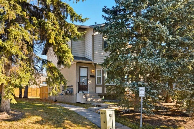 91 Deerfield Drive Se, Calgary