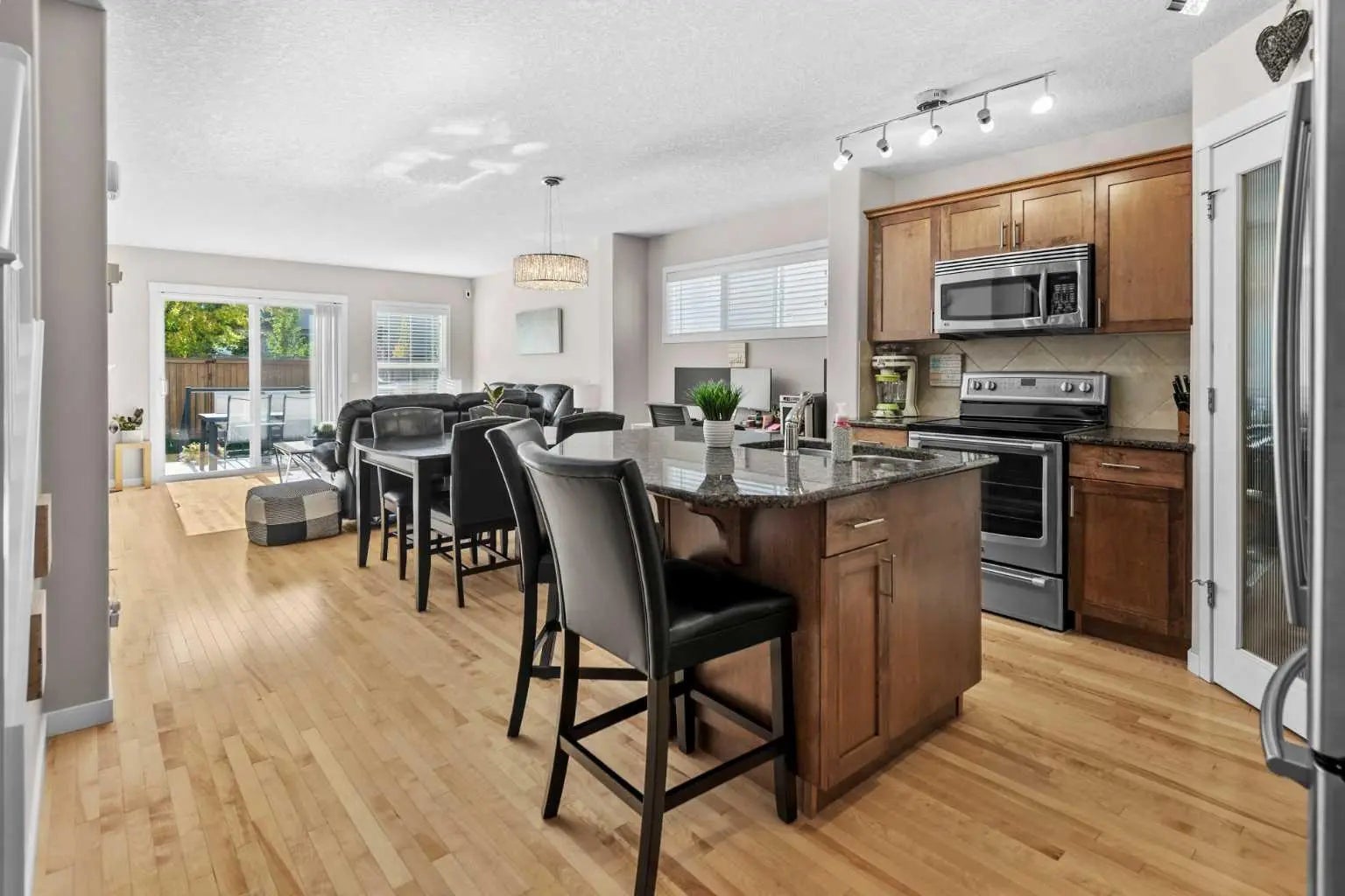 510 Cranston Drive Southeast, Calgary – Residential Semi Detached (Half Duplex) Listing Photo 6