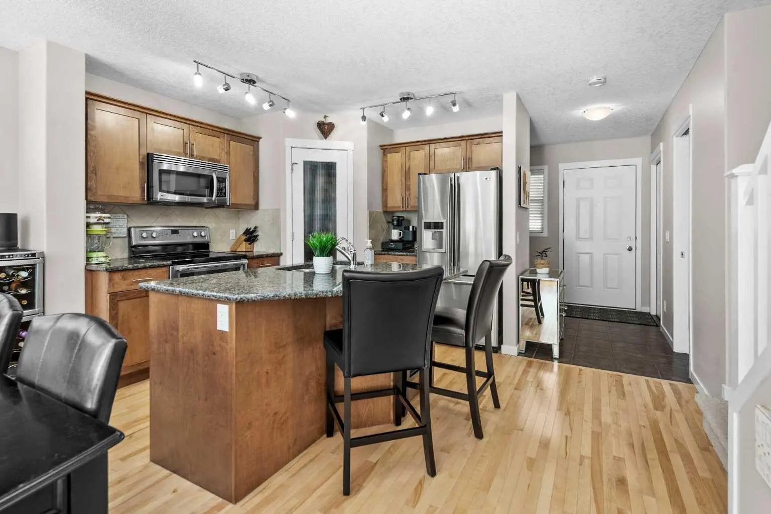 510 Cranston Drive Southeast, Calgary – Residential Semi Detached (Half Duplex) Listing Photo 7