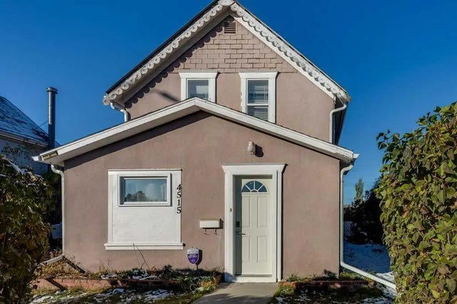 4515 50 Avenue , Innisfail