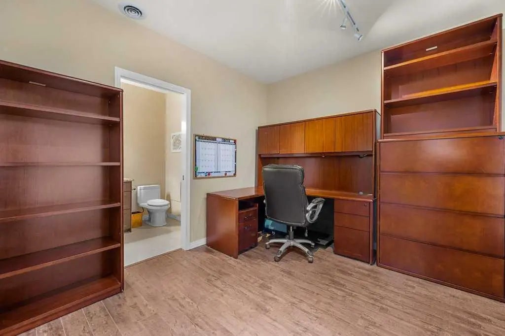 402, 103 10 Avenue Northwest, Calgary – Residential Apartment Listing Photo 25