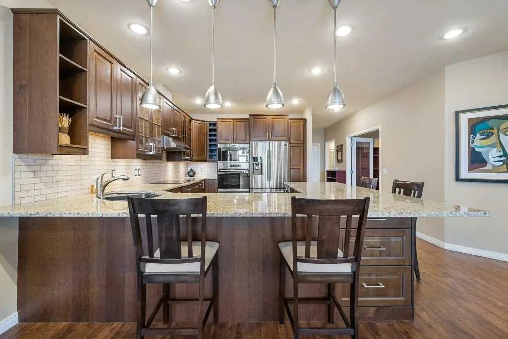 402, 103 10 Avenue Northwest, Calgary – Residential Apartment Listing Photo 7