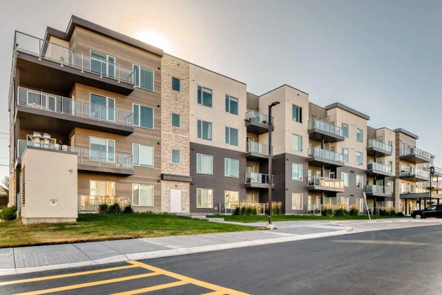 403, 200 Shawnee Square Sw, Calgary