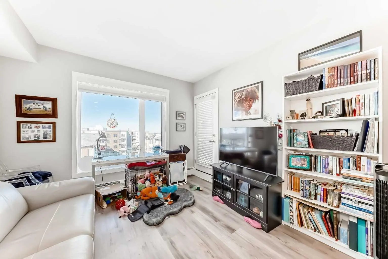 403, 200 Shawnee Square Southwest, Calgary – Residential Apartment Listing Photo 10