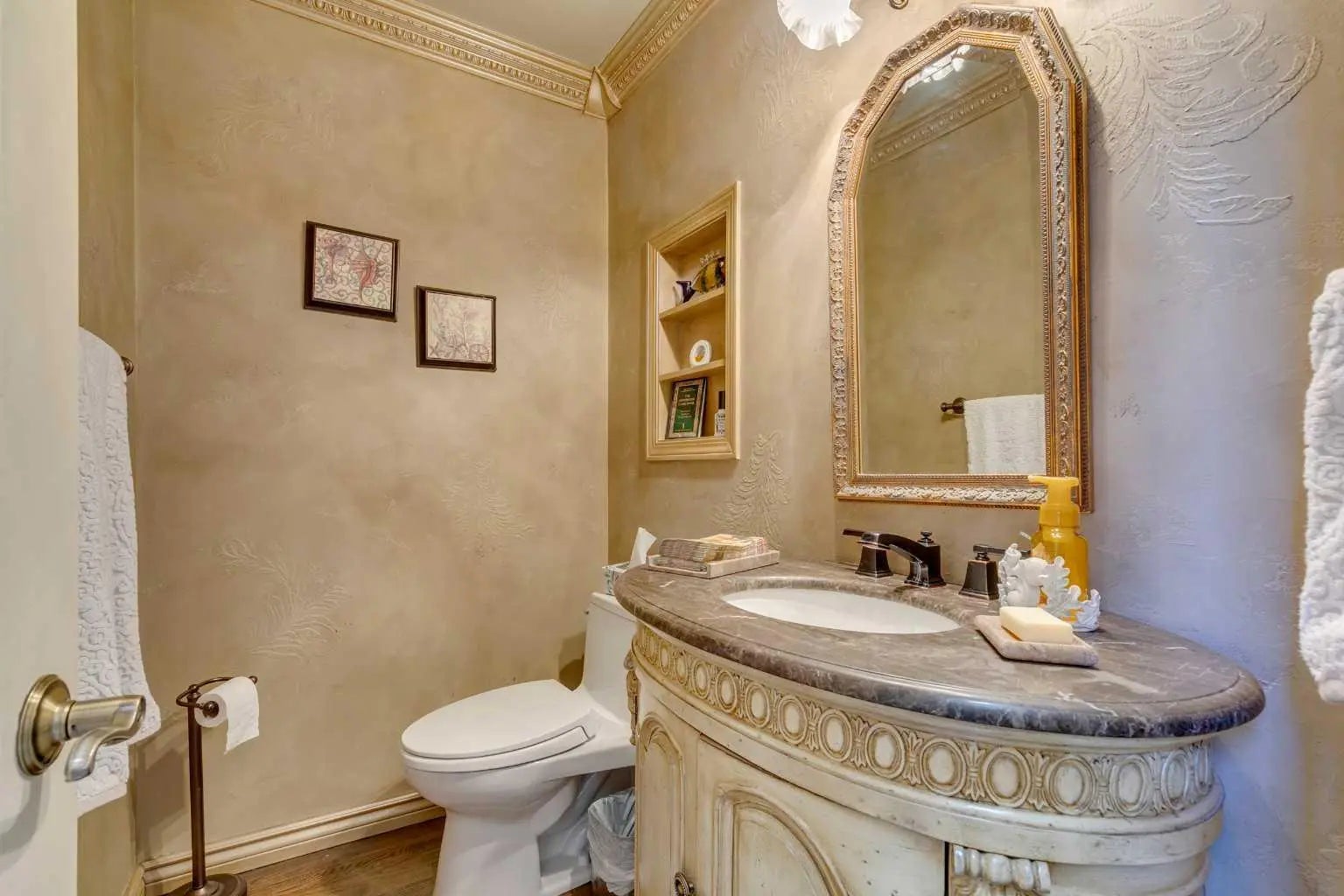 1302 Frontenac Avenue Southwest, Calgary – Residential Detached Listing Photo 15