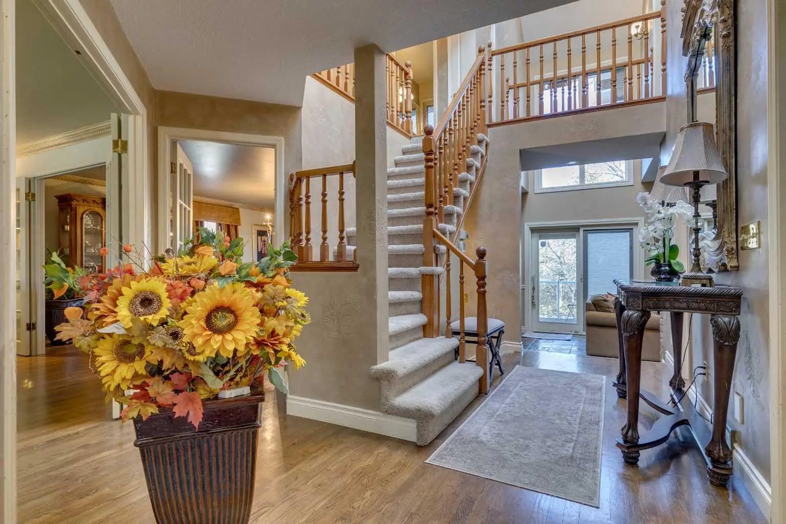 1302 Frontenac Avenue Southwest, Calgary – Residential Detached Listing Photo 8