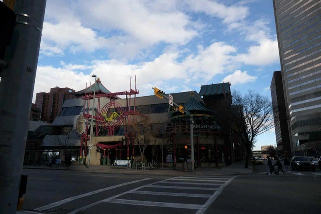 235, 328 Centre Street Se, Calgary