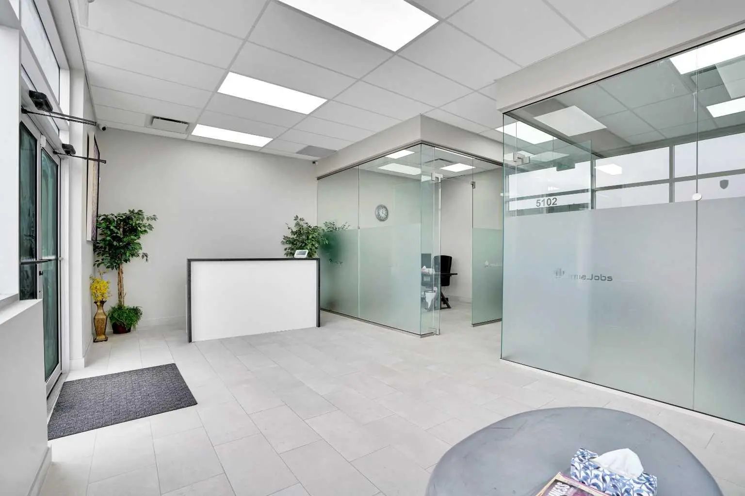 5102 2255 32 Street Northeast, Calgary – Commercial Retail Listing Photo 14