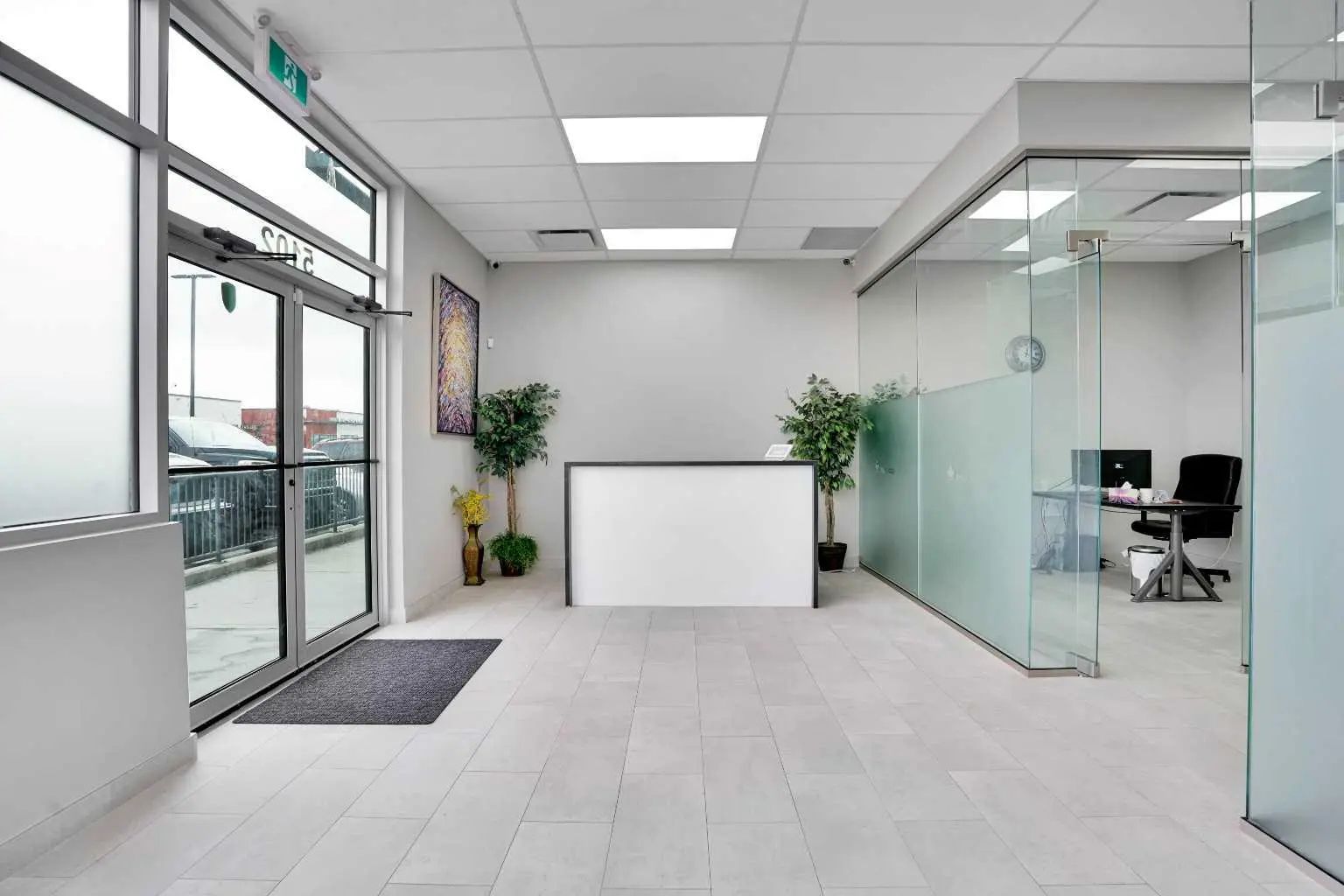 5102 2255 32 Street Northeast, Calgary – Commercial Retail Listing Photo 16