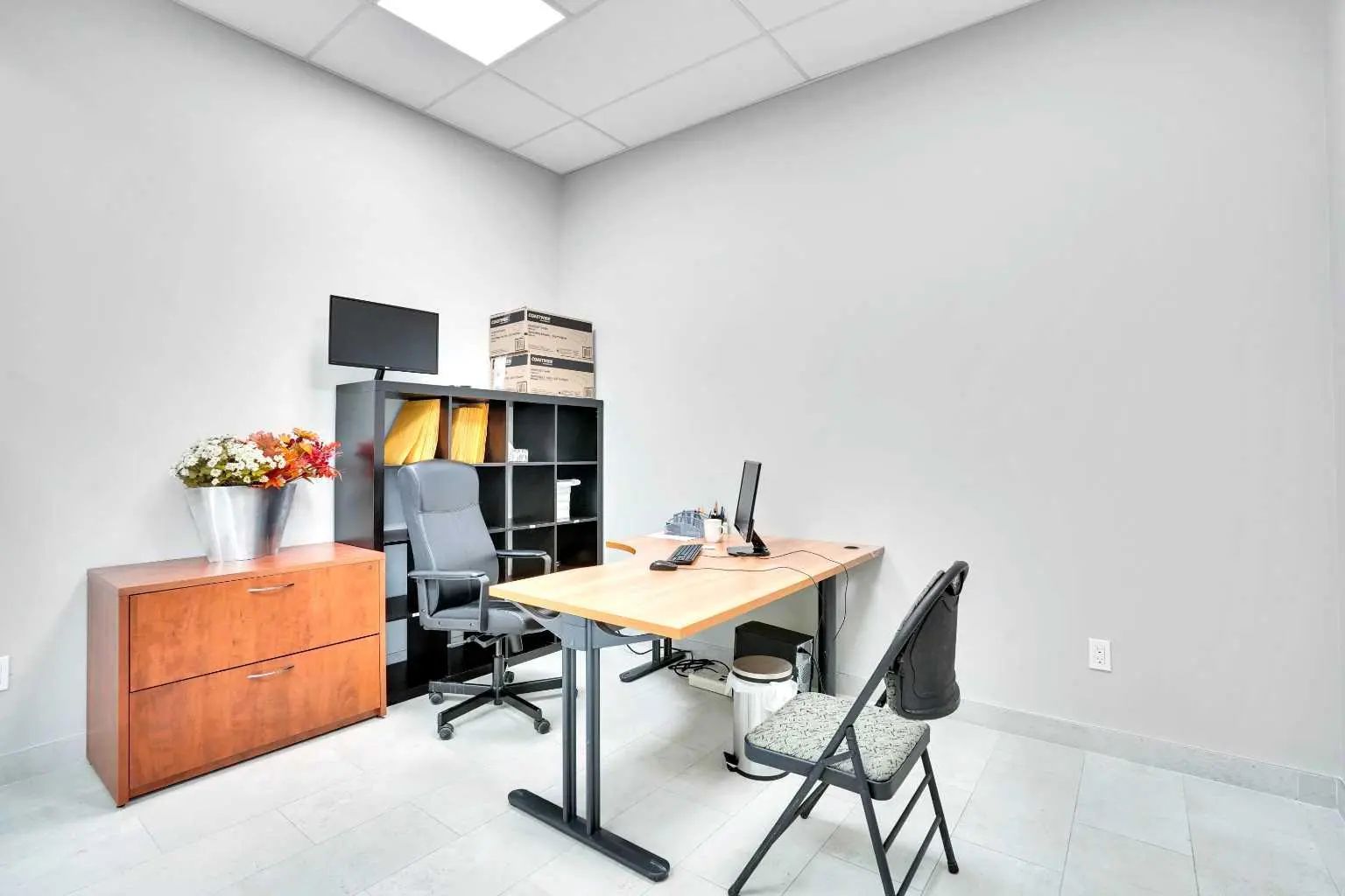 5102 2255 32 Street Northeast, Calgary – Commercial Retail Listing Photo 31